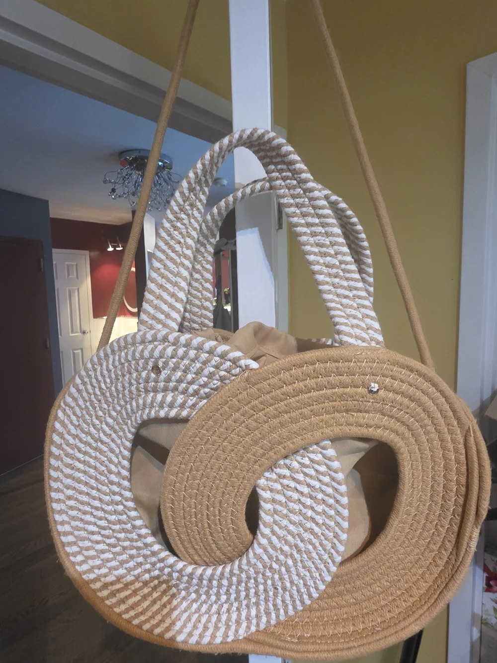 New Round Hollow Woven Straw Handbag/shoulder/ Crossbody Bag